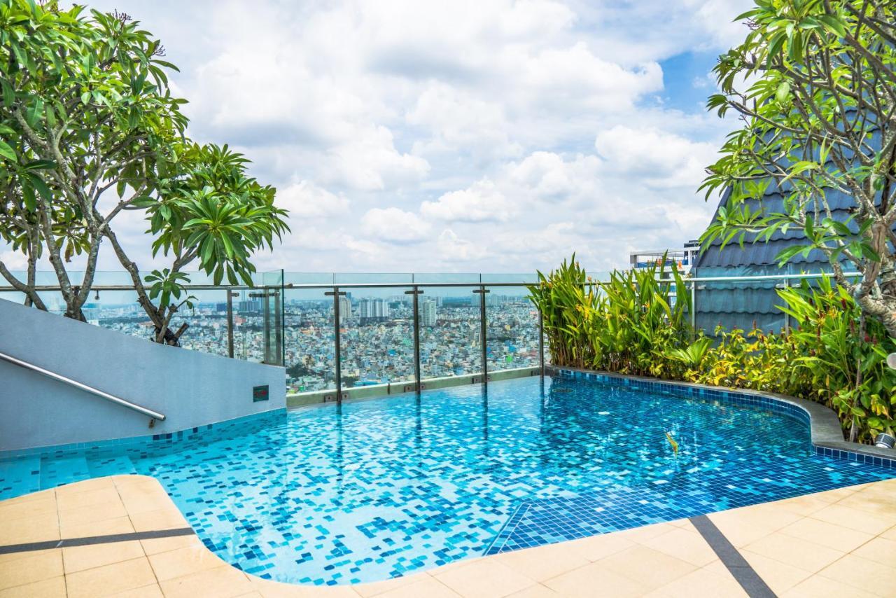 Ami Splendid Rooftop Pool 호치민 외부 사진